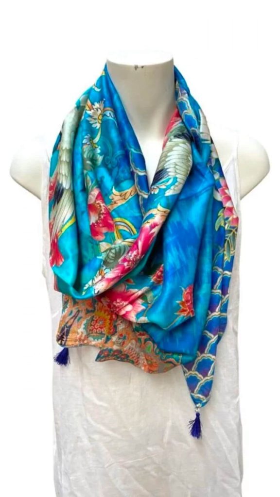 Floral crane printed scarf