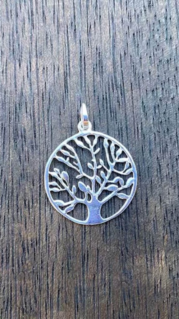 Tree of life pendant Gidgets Mona Value
