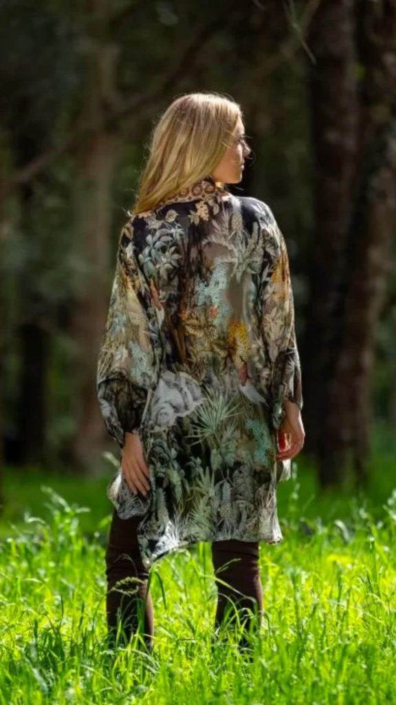 Jungle bohemian style short silk kimono jacket