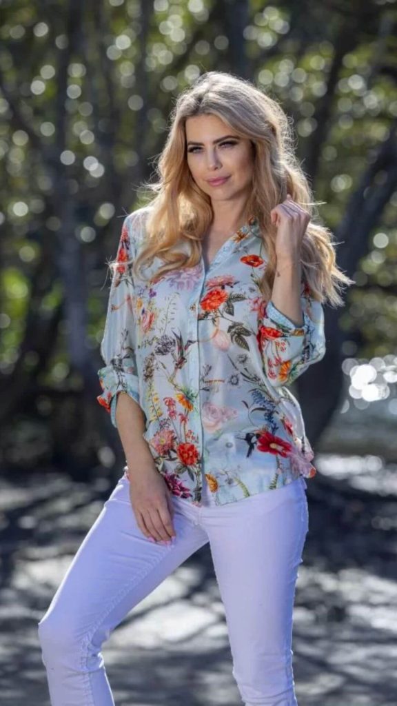 Spring garden floral shirt with white jeans